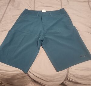 Men's Oakley Green Shorts